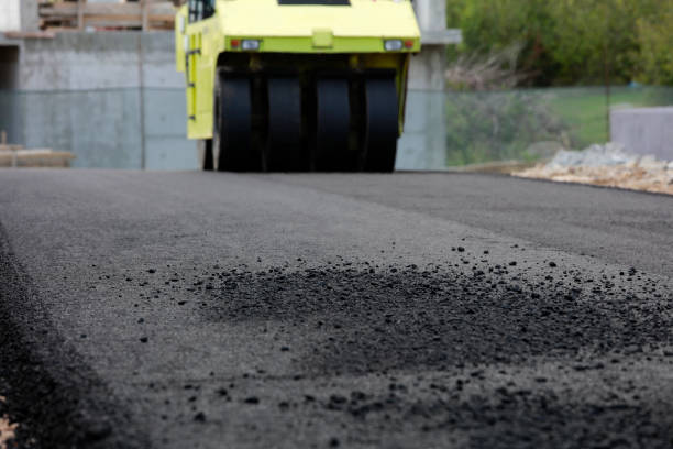 Best Commercial Driveway Pavers  in Macdonnell Heights, NY